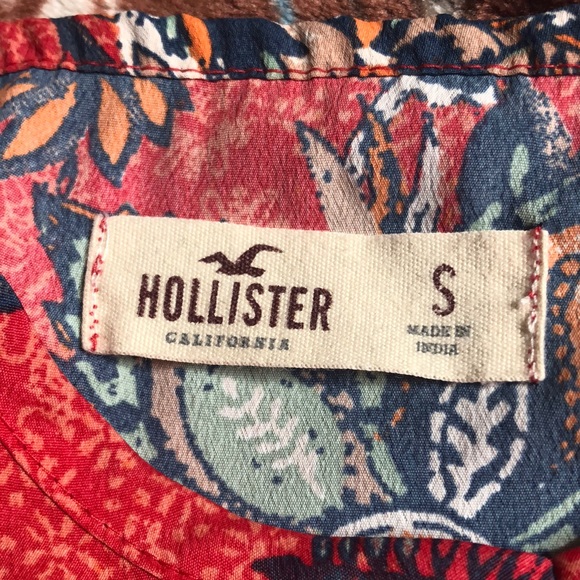 Holister Tops! - Picture 2 of 2